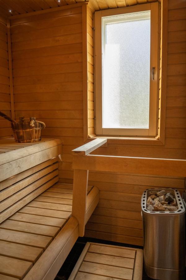 Design Apartment With Lake View, Sauna, Fireplace Rovaniemi Luaran gambar